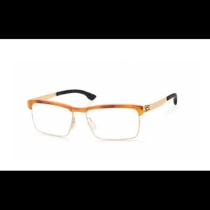 Ic! Berlin Kenneth Y.